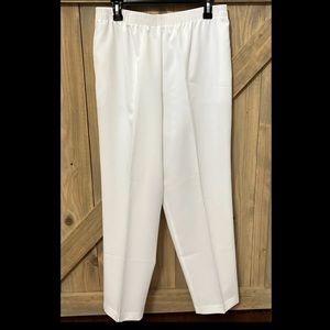 Womens pull-on pants
